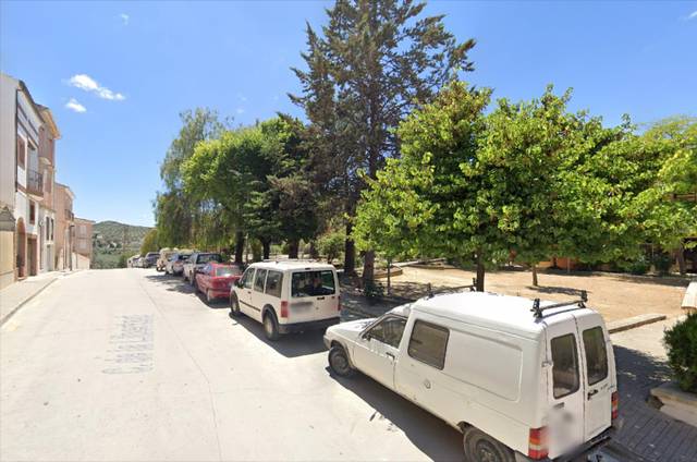 Casa adosada en Venta en Rute