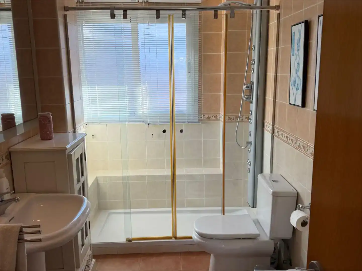 Bany de Casa o xalet en venda en Calpe / Calp amb Aire condicionat, Piscina i Balcó