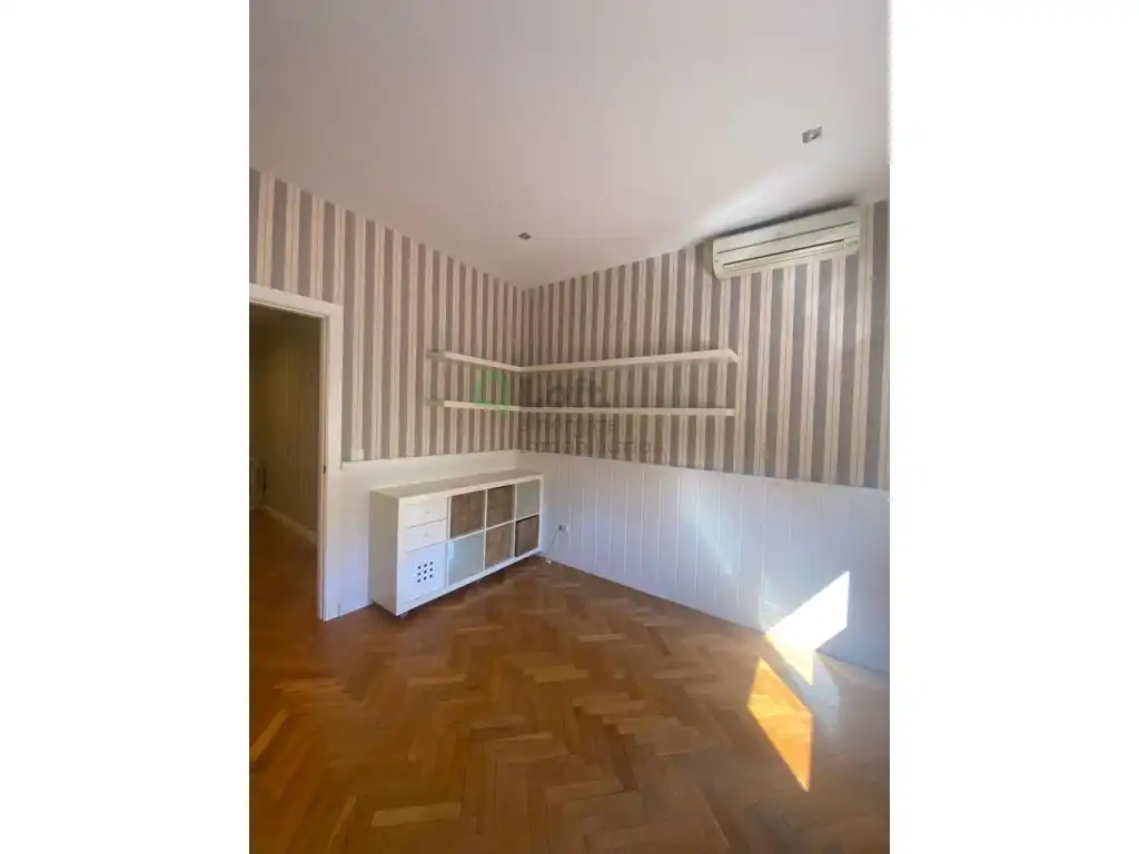 Schlafzimmer von Wohnung zur Miete in Badajoz mit Klimaanlage, Heizung und Ofen