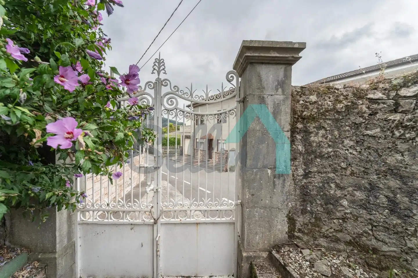 Casa o chalet en venta en Ribera de Arriba con Jardín privado, Terraza y Balcón
