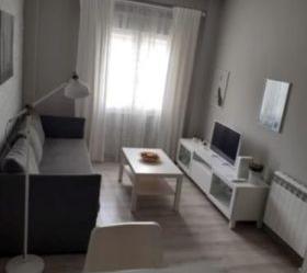 Sala d'estar de Pis de lloguer en Ourense Capital  amb Parquet i Terrassa
