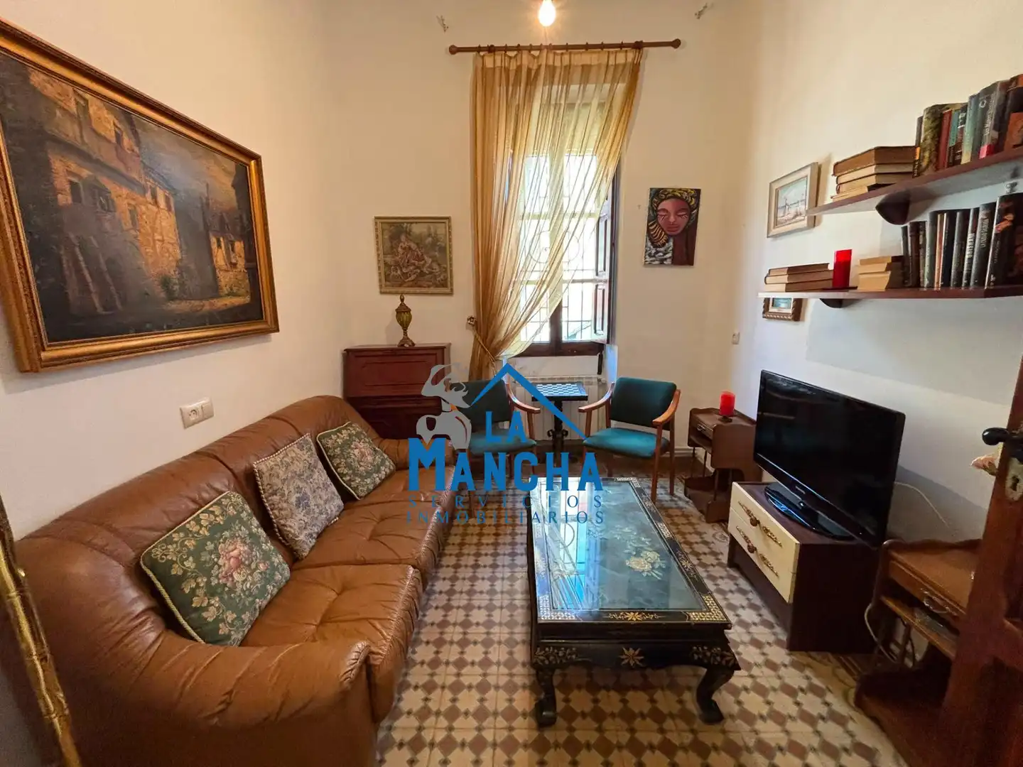 Sala de estar de Casa o chalet en venta en Hoya-Gonzalo con Calefacción, Jardín privado y Amueblado