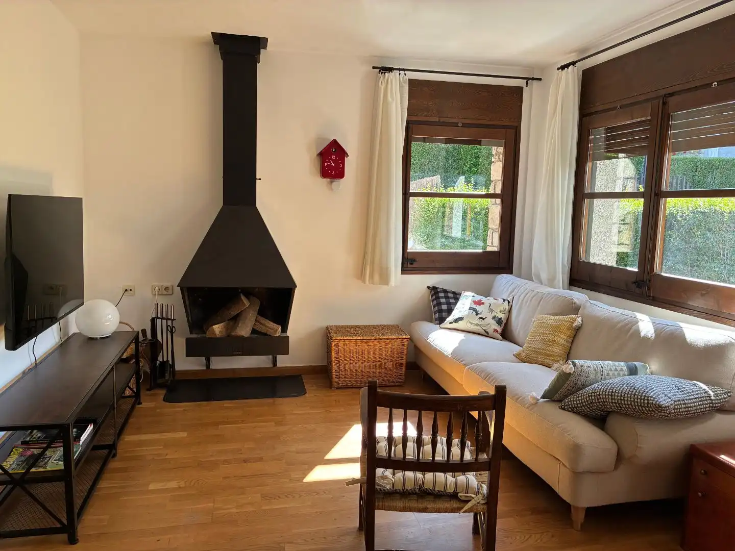 Wohnzimmer von Wohnungen zur Miete in Llívia mit Terrasse