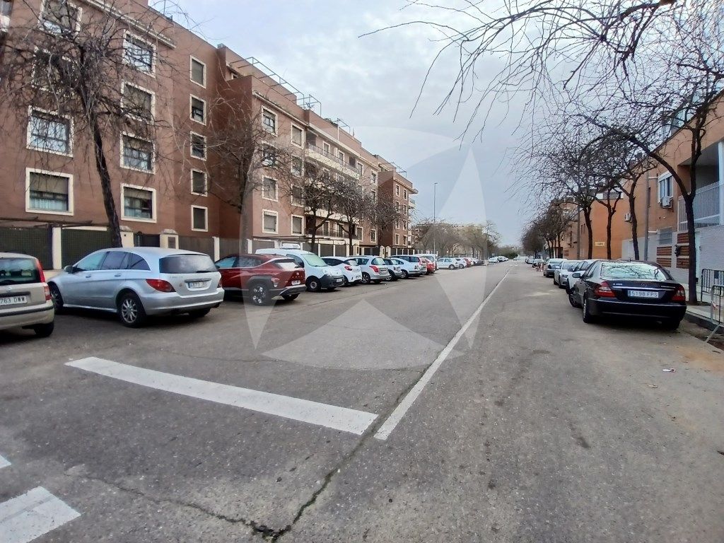 Piso de alquiler en C. Alazán, 57, San Roque - Ronda Norte