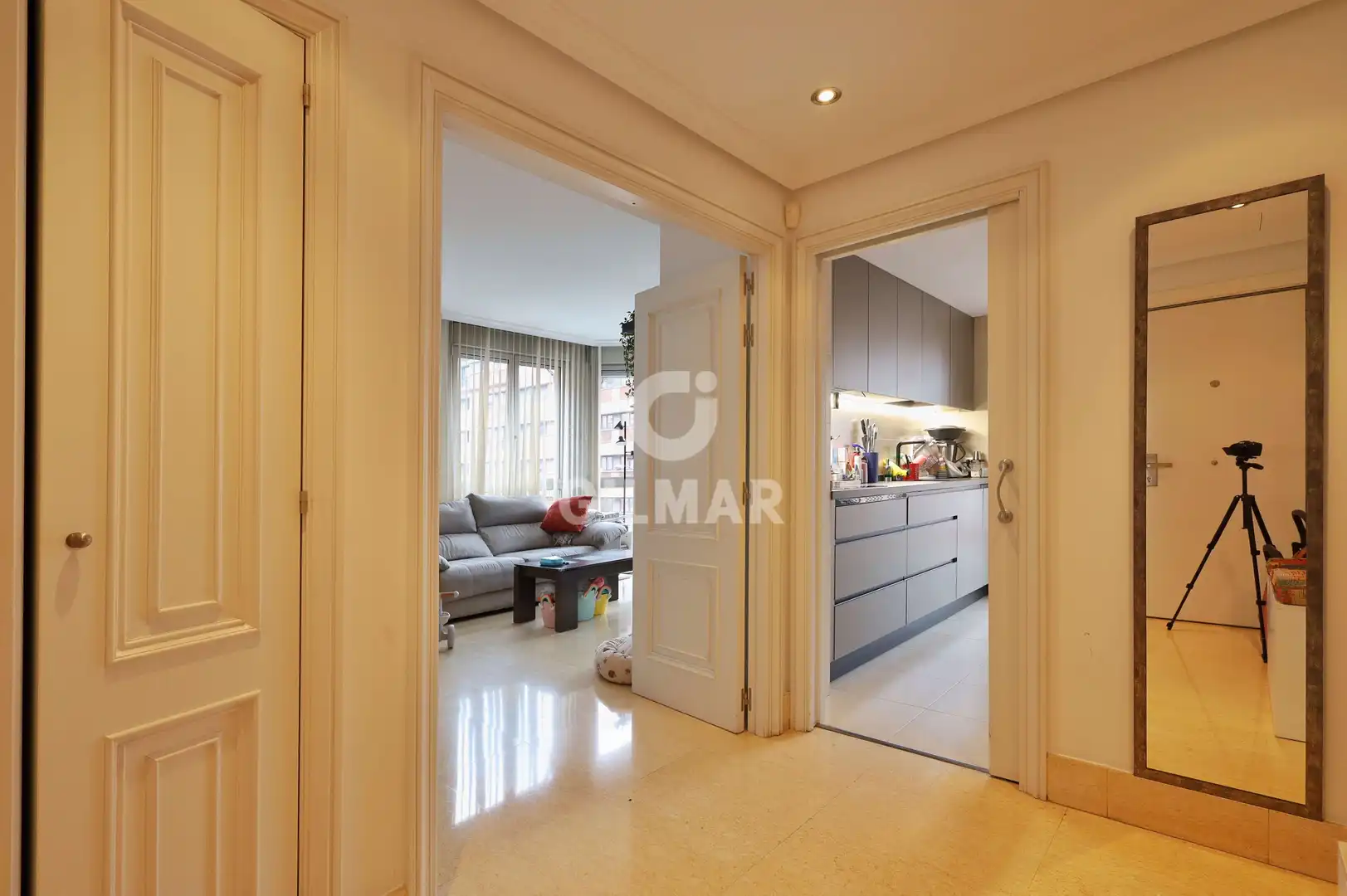 Piso en venta en  Madrid Capital con Calefacción, Jardín privado y Trastero