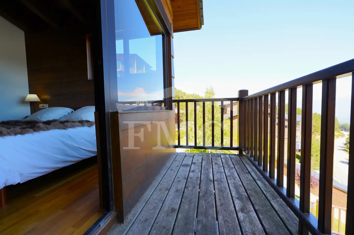 Balcony of Houses for sale in Alp  with Heating, Parquet flooring and Terrace