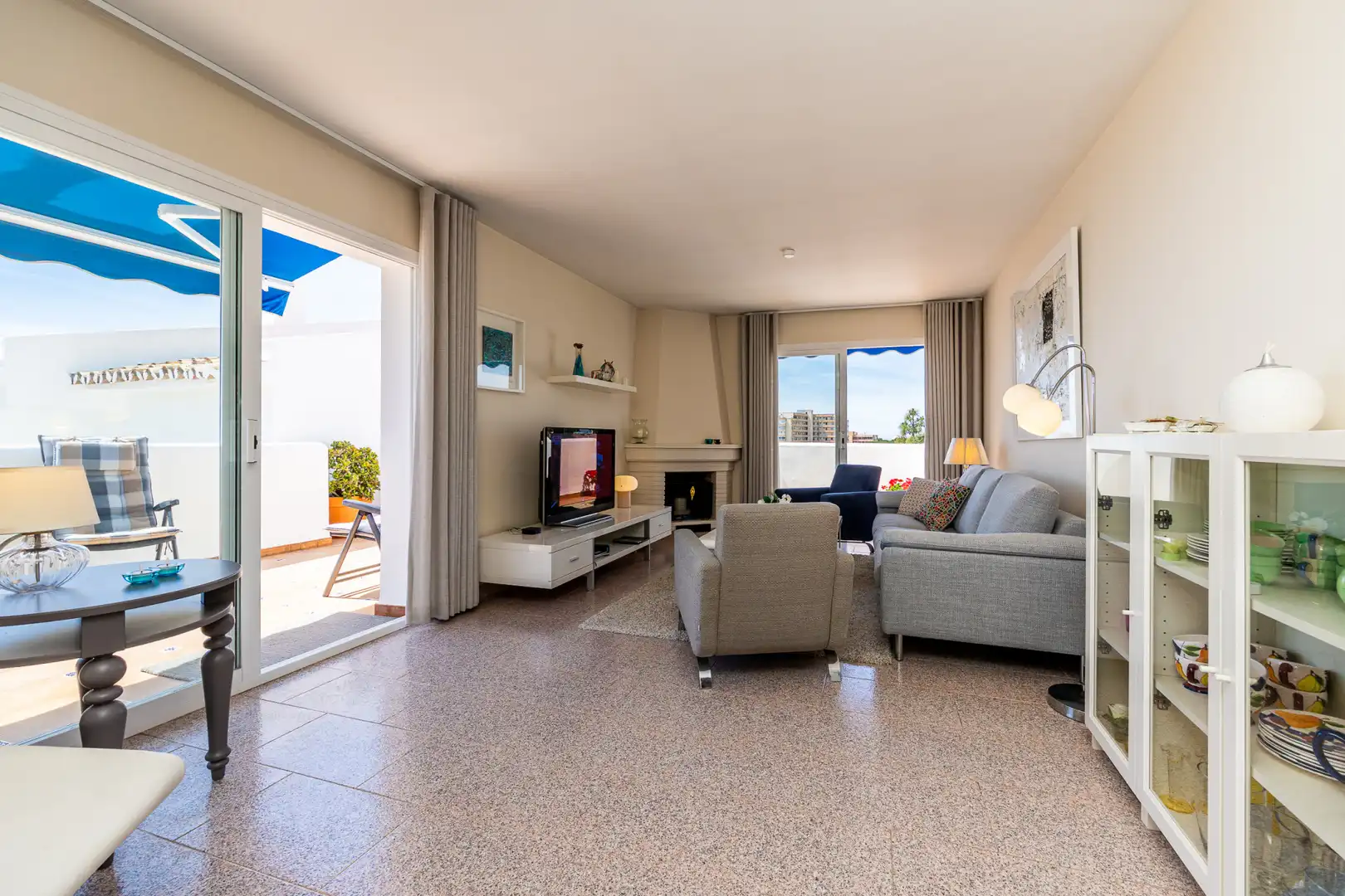 Sala d'estar de Àtic en venda en Mijas amb Aire condicionat, Terrassa i Piscina