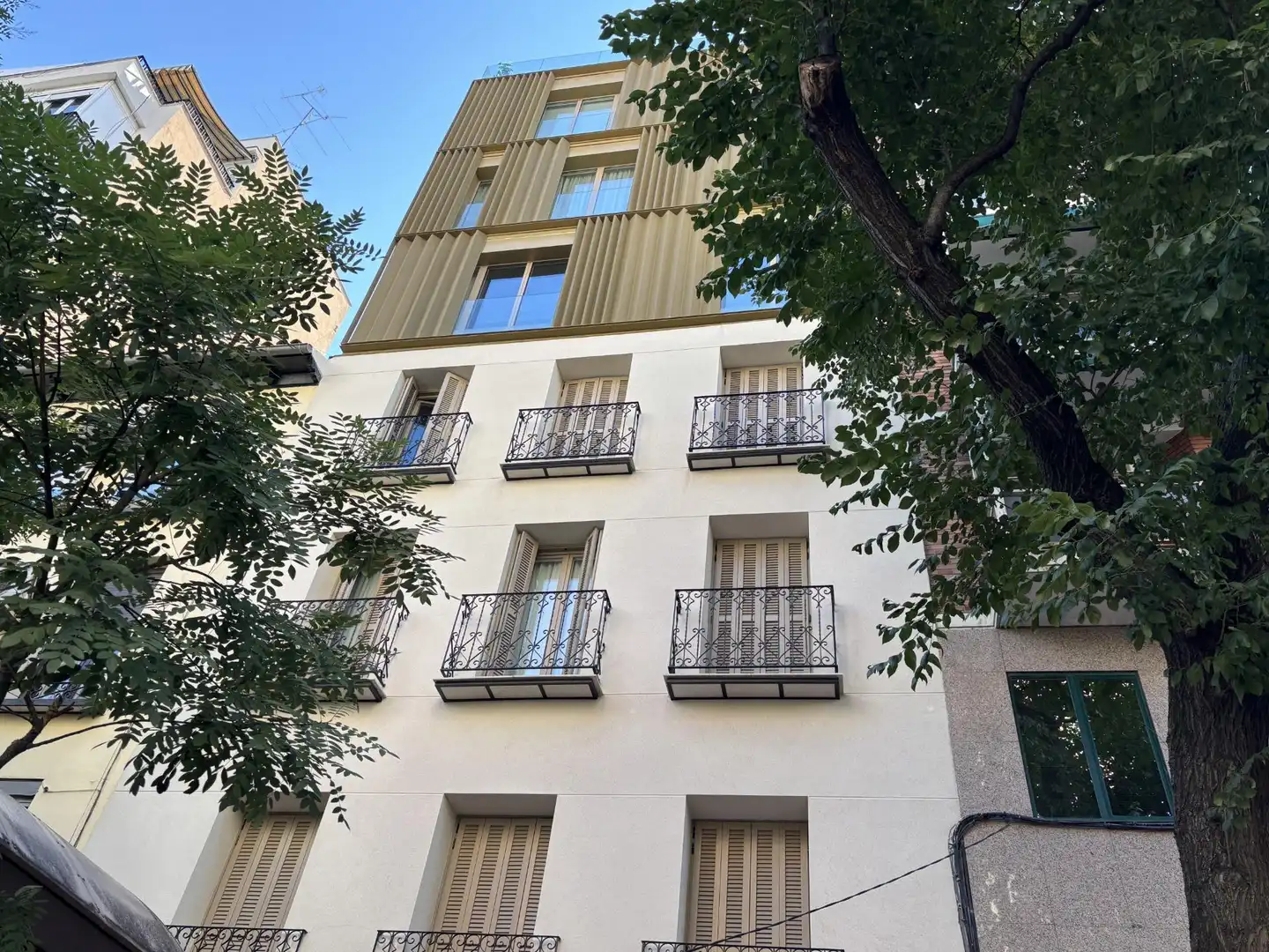 Vista exterior de Piso de alquiler en Madrid con Aire acondicionado, Calefacción y Terraza