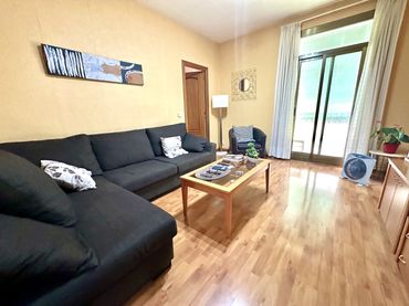 Wohnung mit Balkon zum Verkauf in Carrer de Cervantes 1