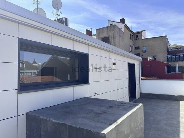 Ático en Venta en Calle de San Bernabé en Salesas - Foncalada - Campoamor