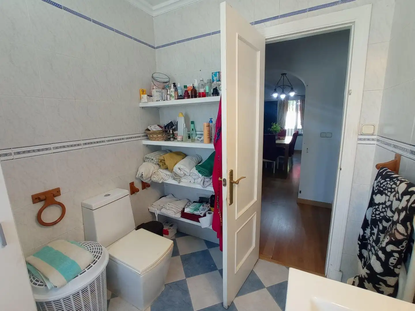 Bany de Casa o xalet en venda en Chiclana de la Frontera amb Aire condicionat, Jardí privat i Terrassa