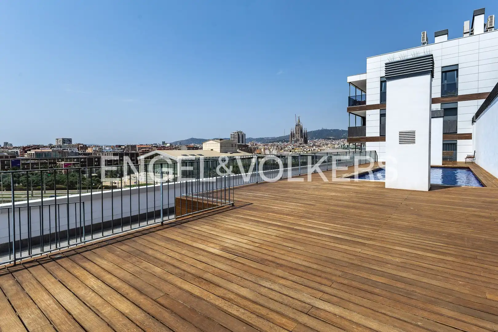 Terraza de Piso de alquiler en Barcelona con Aire acondicionado, Calefacción y Parquet