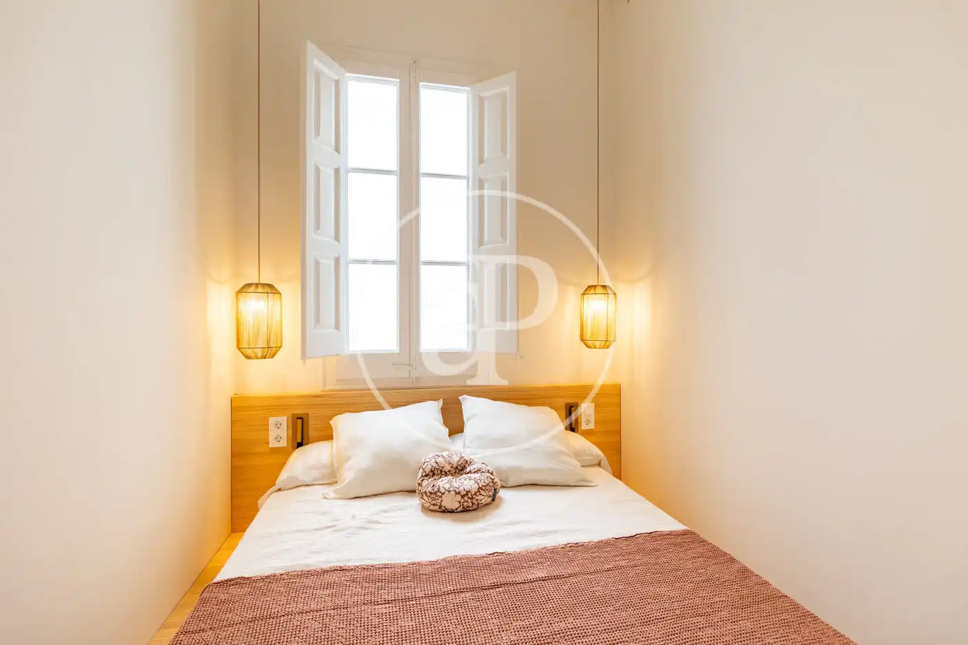 Schlafzimmer von Wohnung zum Verkauf in Barcelona mit Klimaanlage, Heizung und Möbliert