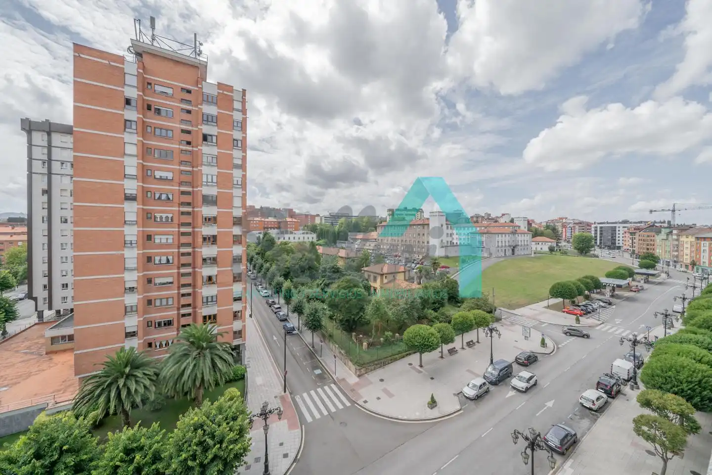 Exterior view of Flat for rent in Oviedo   with Heating, Parquet flooring and Terrace