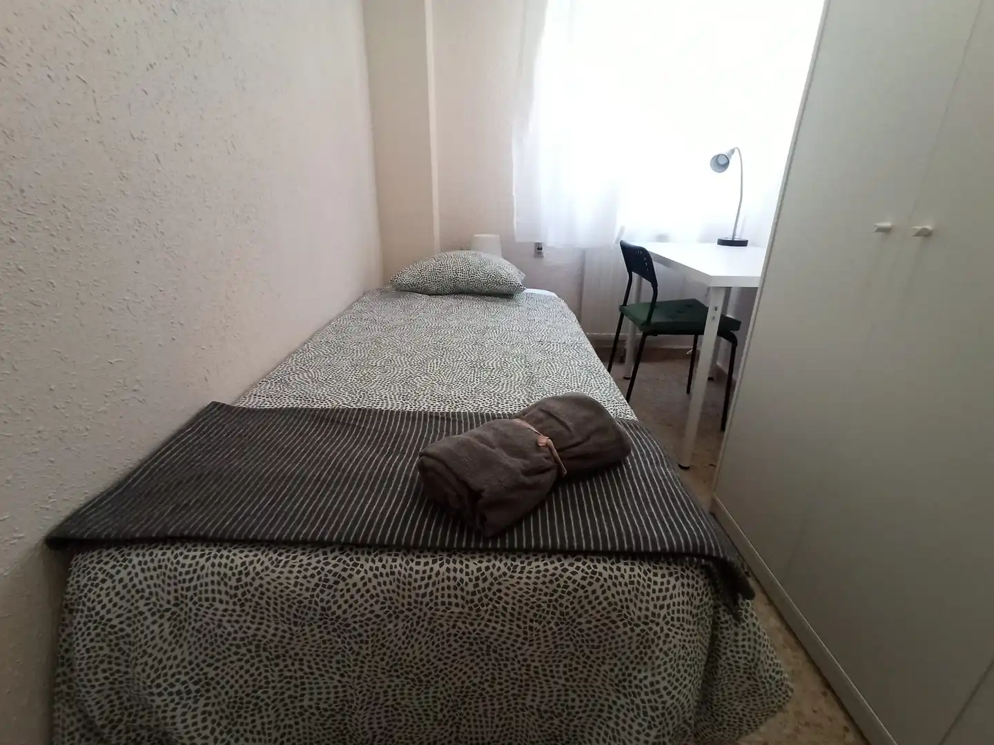 Habitació a Calle de Braille, 20, Tres Olivos - Valverde