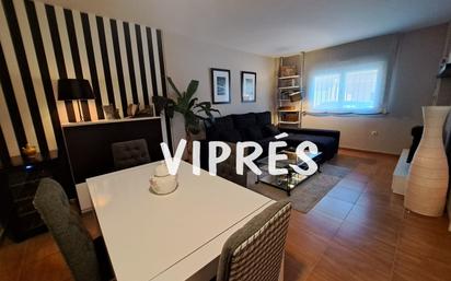 Living room of Single-family semi-detached for sale in Aldea del Cano  with Air Conditioner, Heating and Terrace