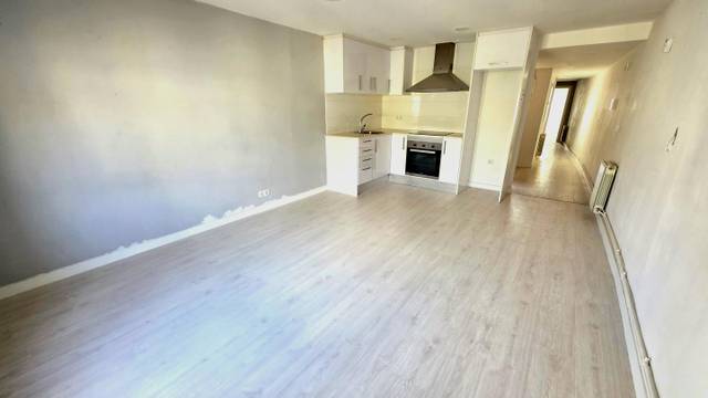 Piso en Venta en Carrer de l'Hospital en El Raval