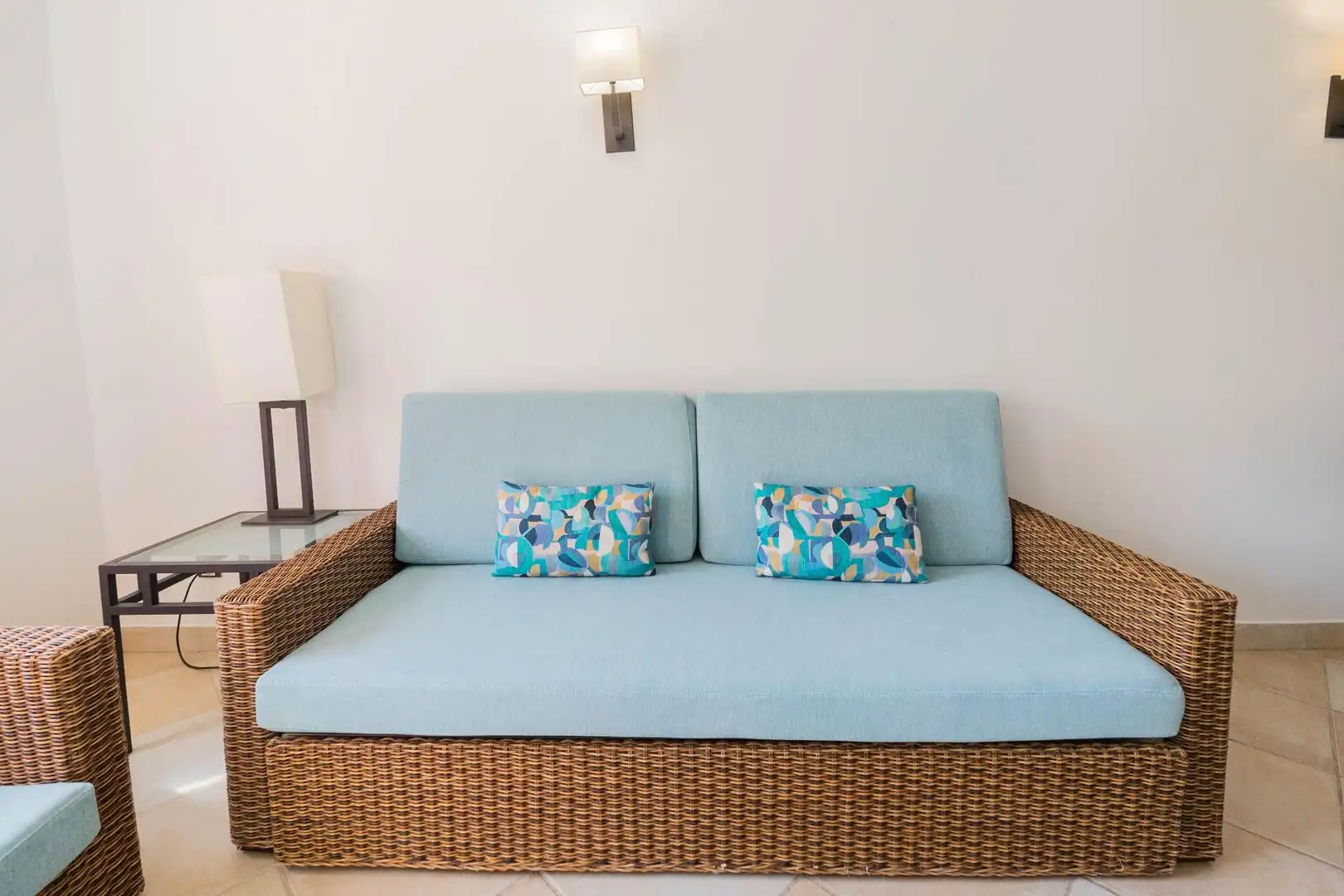 Living room of Flat for sale in Benahavís  with Air Conditioner, Heating and Private garden