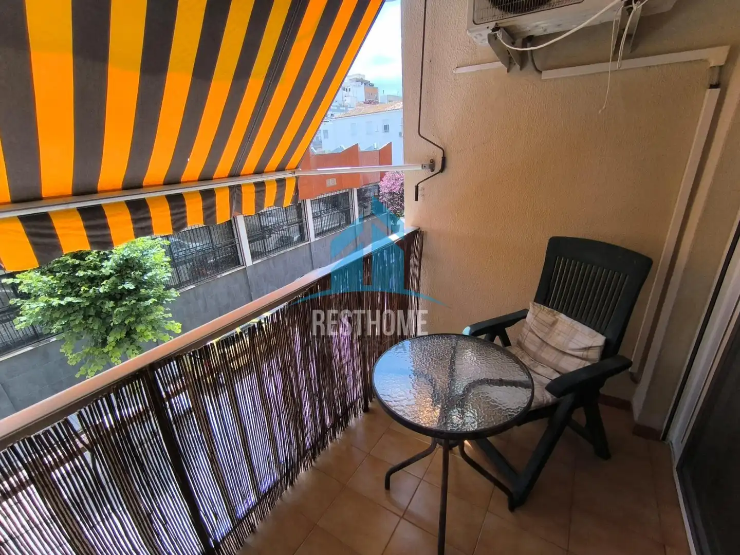 Appartement avec terrasse à vendre à Calle TIRSO DE MOLINA, imagen 2