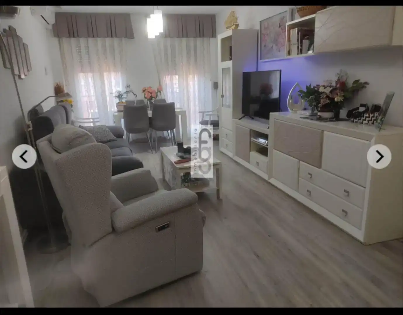 Living room of Flat for sale in Almansa  with Air Conditioner and Balcony