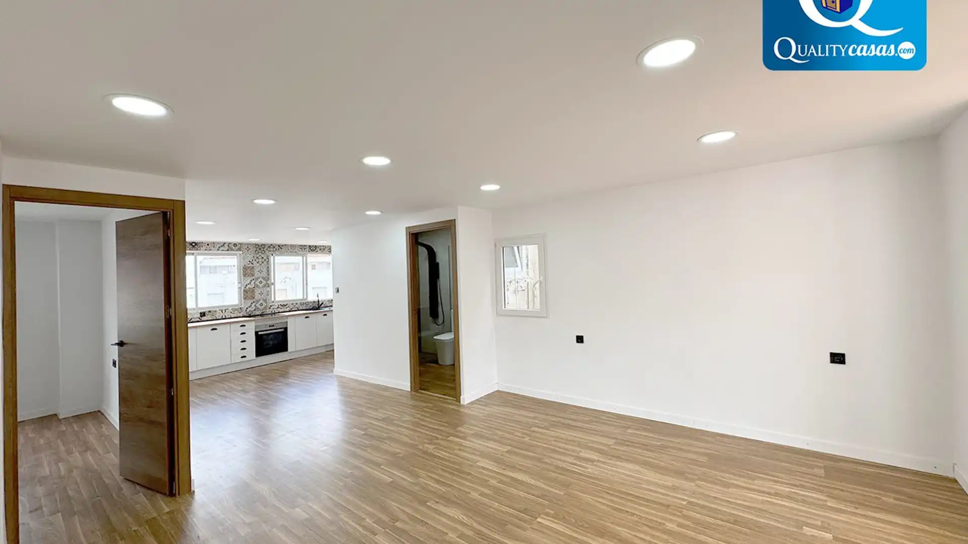 Attic for sale in Santa Rosa