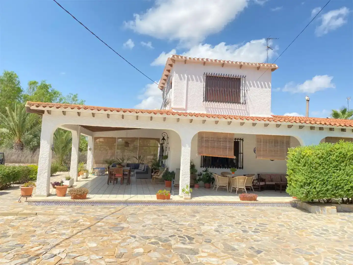 Vista exterior de Casa o xalet en venda en Santa Pola amb Aire condicionat i Piscina