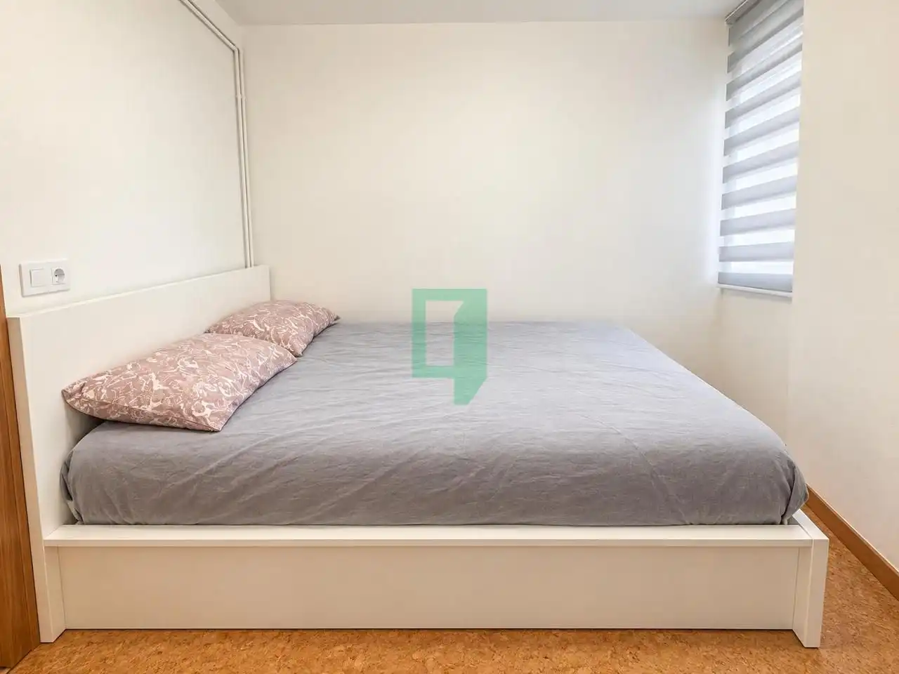 Bedroom of Flat for sale in Badalona  with Air Conditioner, Heating and Balcony