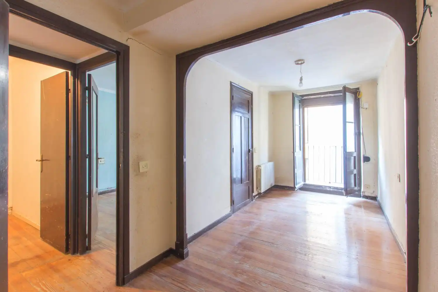 Piso en venta en  Pamplona / Iruña con Calefacción y Balcón