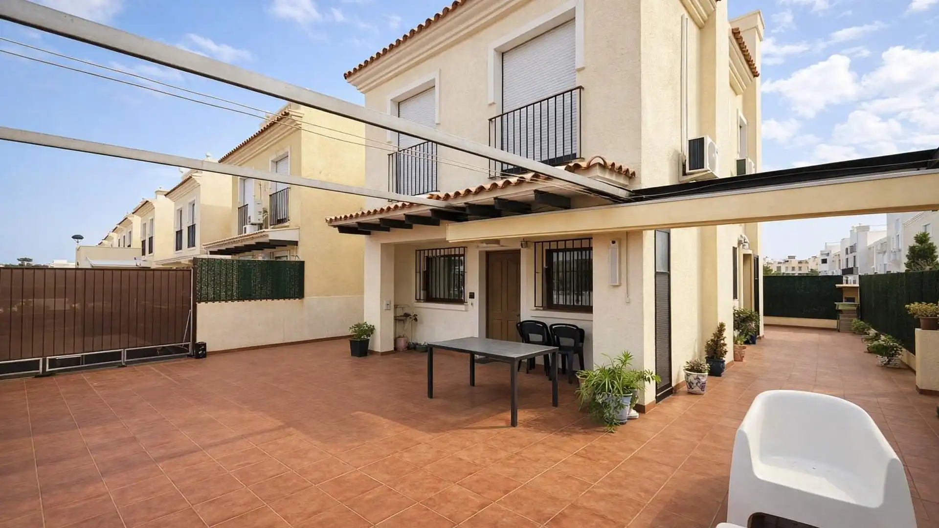 Exterior view of Houses for sale in Santa Pola  with Private garden, Terrace and Furnished
