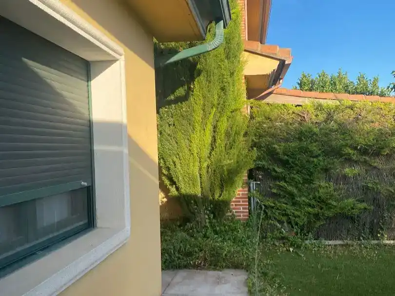 Vista exterior de Pis en venda en Aldeamayor de San Martín