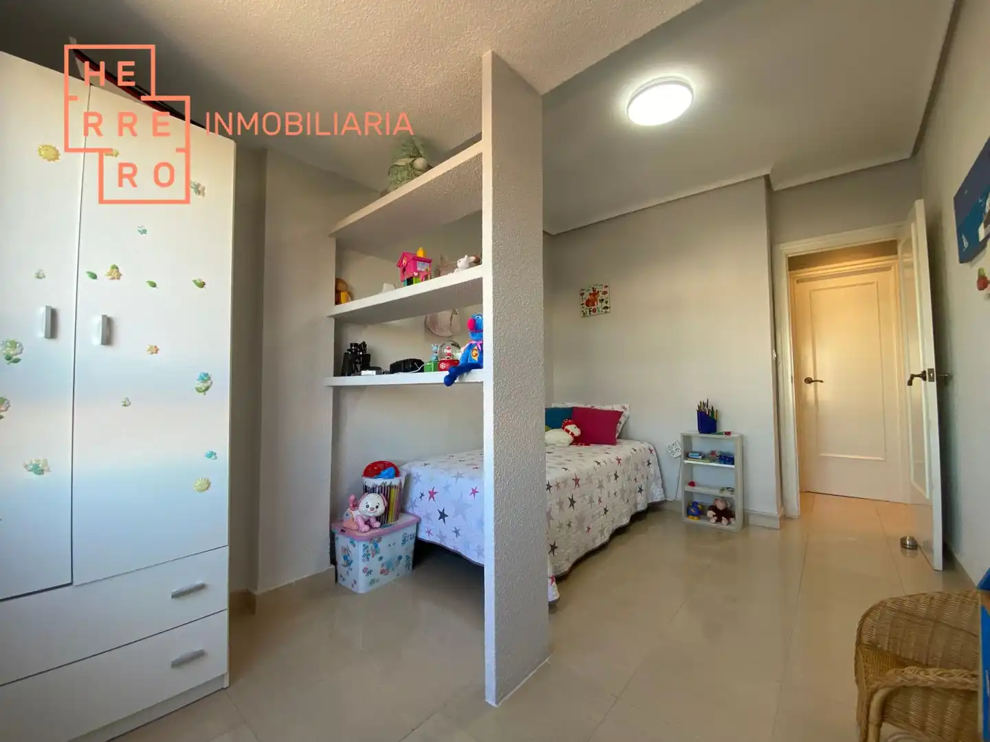Piso con terraza en venta en Sur, imagen 35