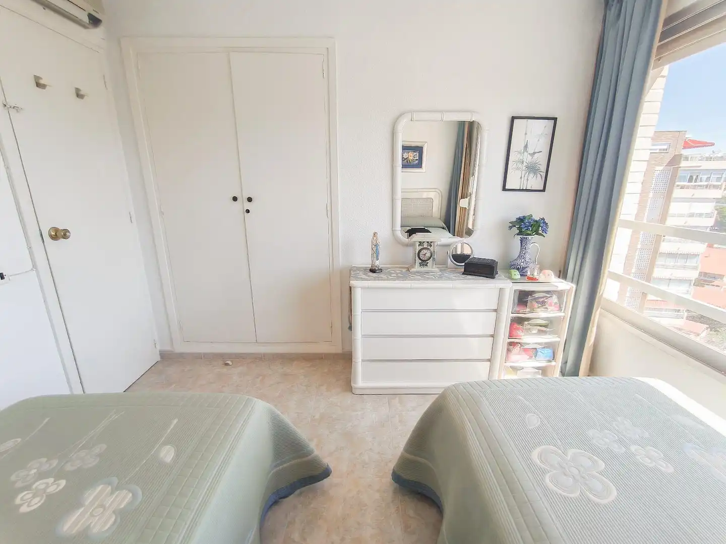 Bedroom of Flat for sale in Benidorm  with Private garden, Terrace and Furnished