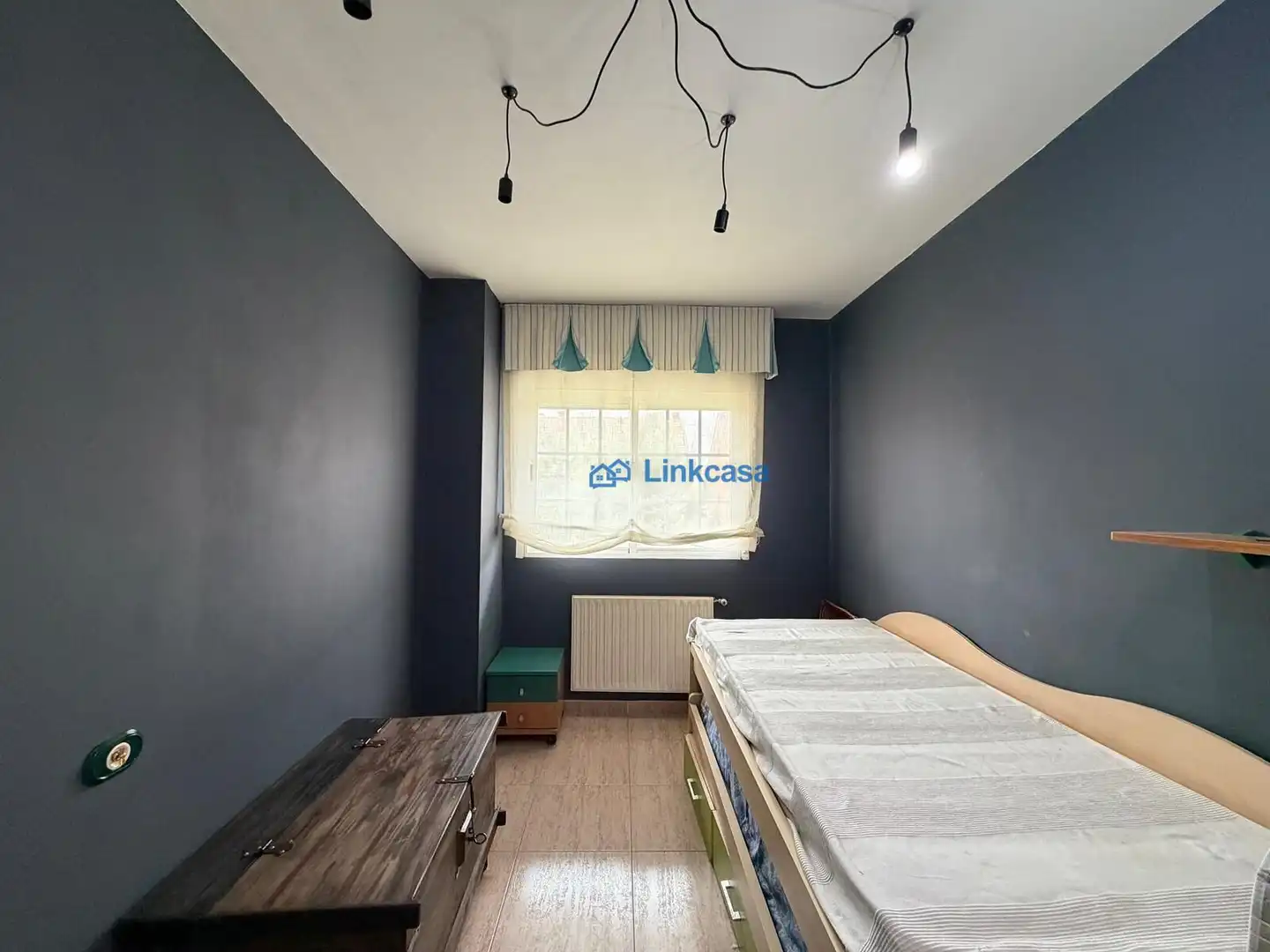 Casa adosada en venta en Velilla de San Antonio con Aire acondicionado, Calefacción y Jardín privado