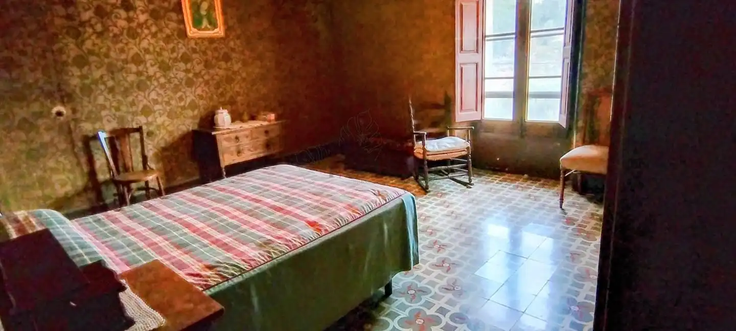 Dormitori de Finca rústica en venda en Tortosa amb Jardí privat i Moblat