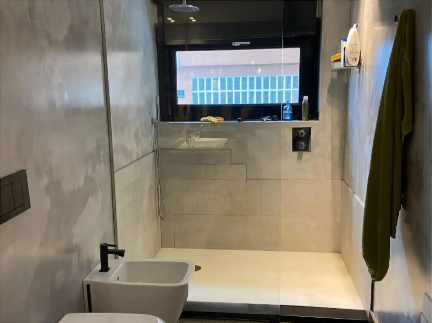 Badezimmer von Loft zur Miete in A Coruña Capital  mit Klimaanlage und Möbliert