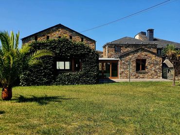 Casa con giardino in vendita a MEDIO