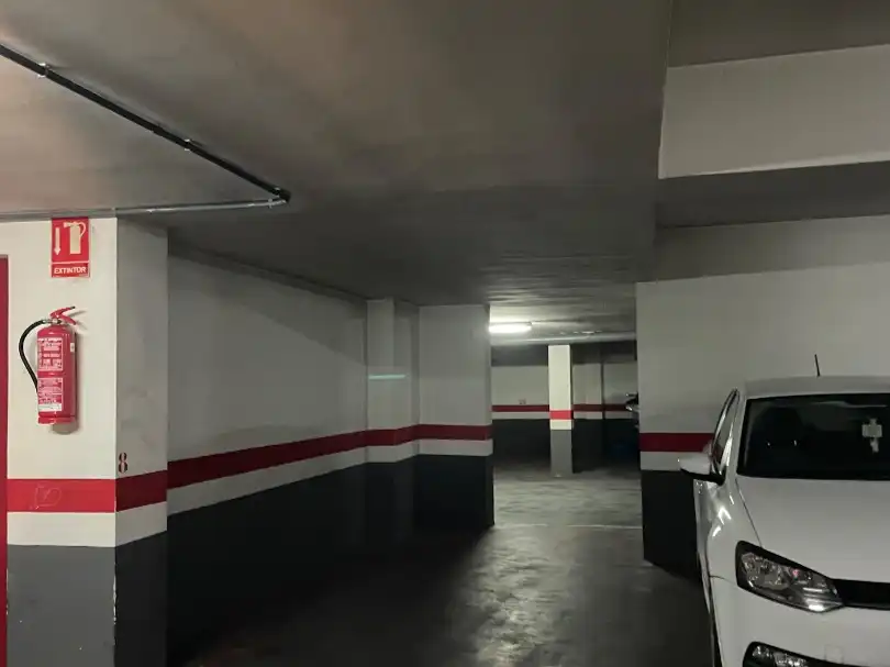 Parking de Garaje de alquiler en  Valencia Capital