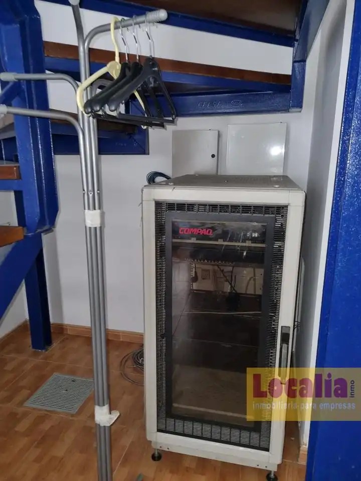 Oficina de alquiler en Torrelavega 