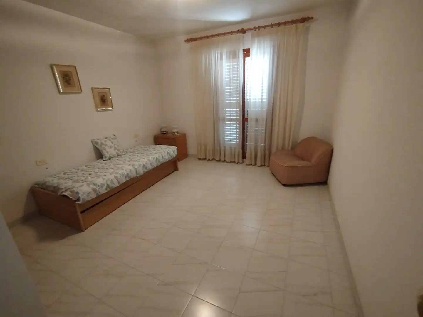 Dormitori de Casa adosada en venda en Benicasim / Benicàssim amb Terrassa, Moblat i Forn