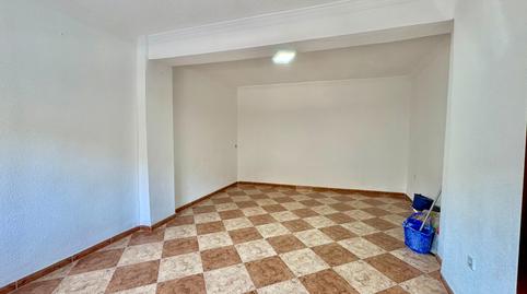 Foto 4 de Casa adosada en venda a Calle Toboso, San Alberto - La Alcubilla - Florisol, Málaga Capital