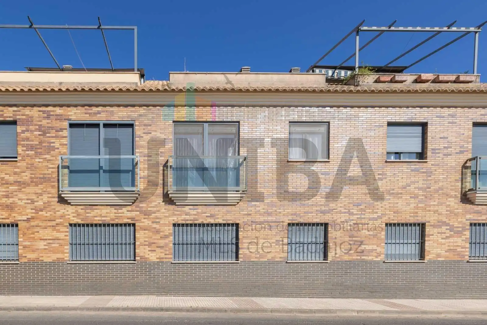 Vista exterior de Àtic en venda en Badajoz amb Aire condicionat, Calefacció i Terrassa