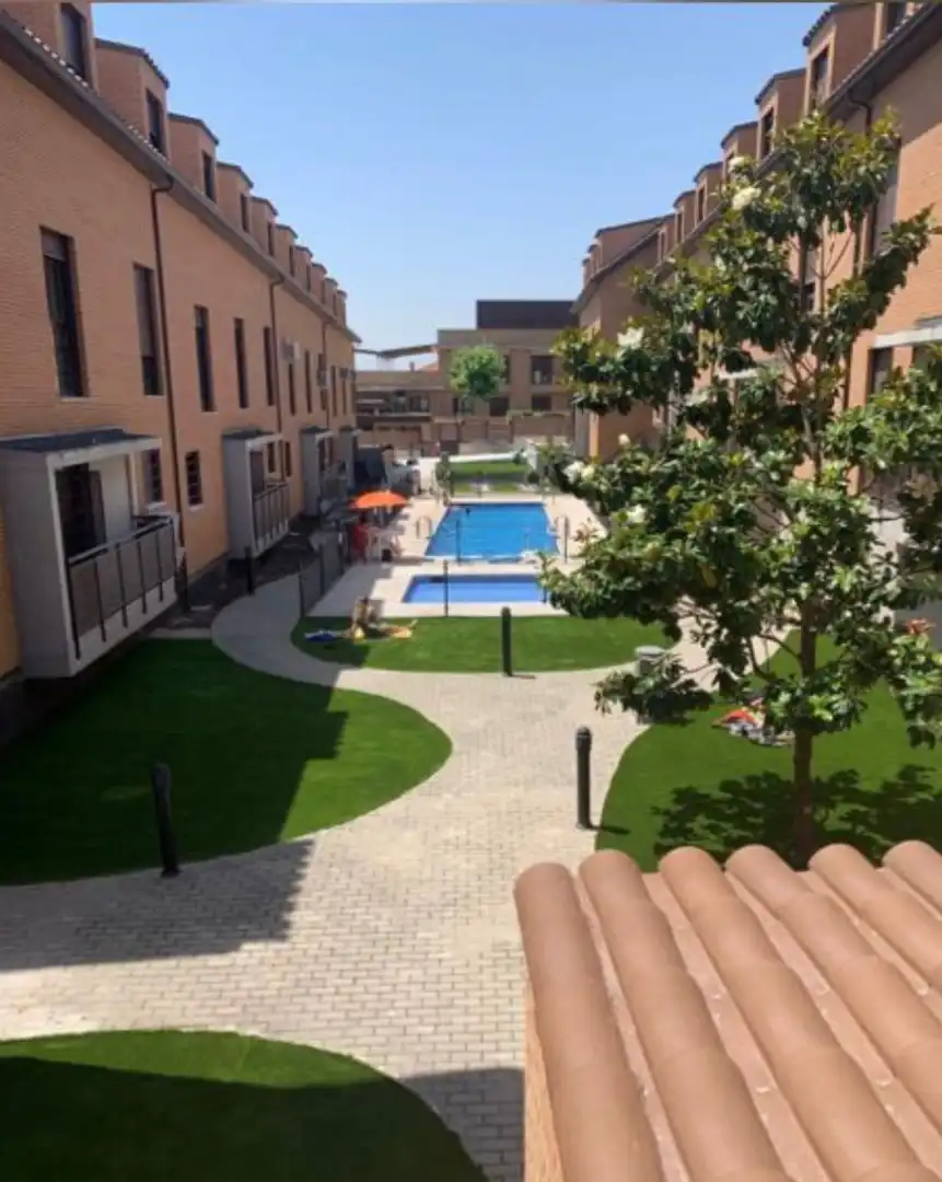 Maisonette mit Terrasse zum Verkauf in Calle Ruiseñor 1, imagen 5