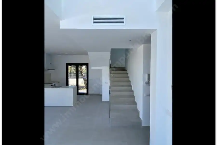 Villa zum Verkauf in Requesens, imagen 4