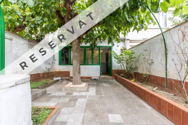 Casa-chalet en Venta en Terrassa - Carrer MAÑE I FLAQUER,DE en Vallparadís - Antic Poble de Sant Pere