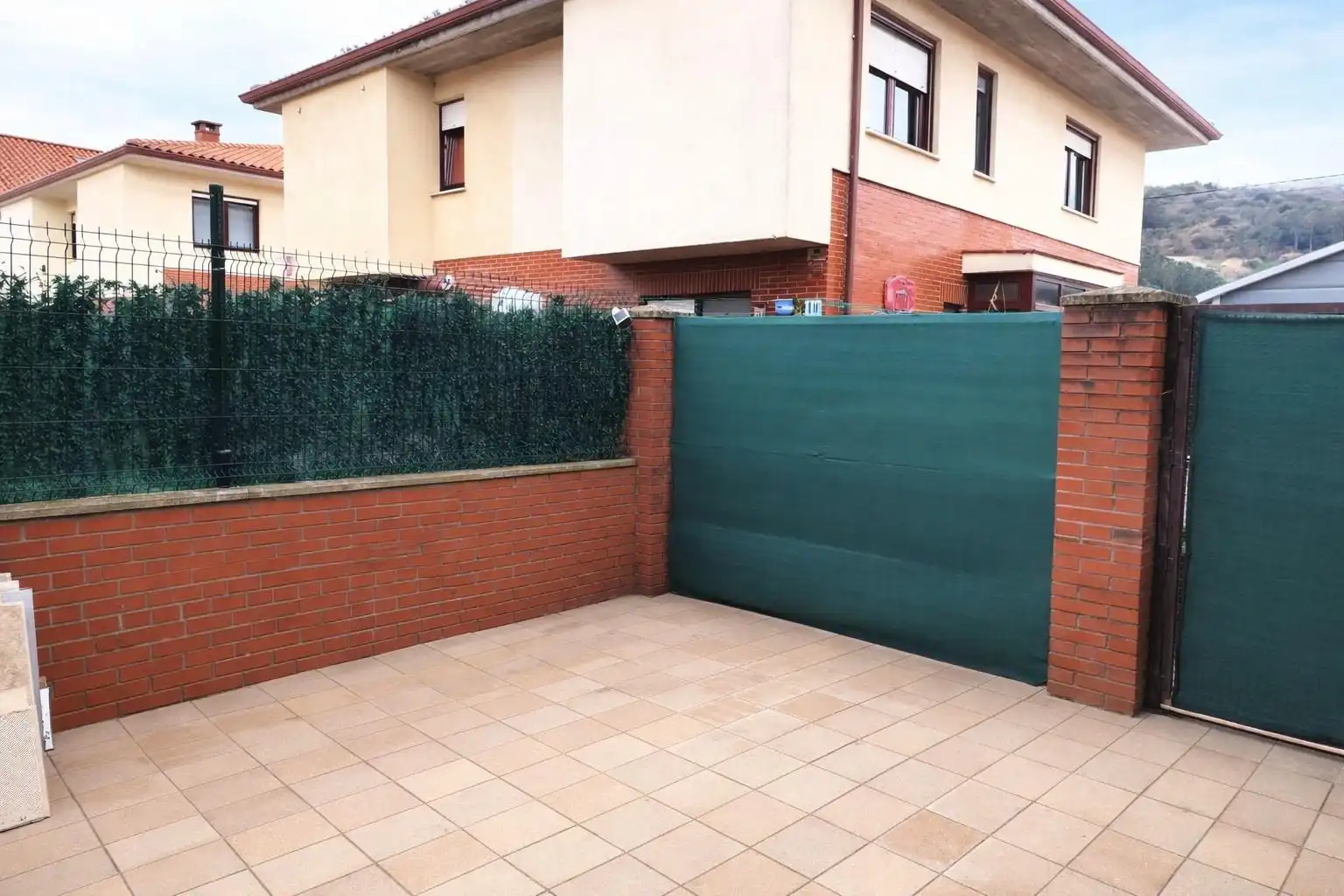 Terraza de Casa adosada en venta en Villaescusa (Cantabria) con Calefacción, Jardín privado y Terraza