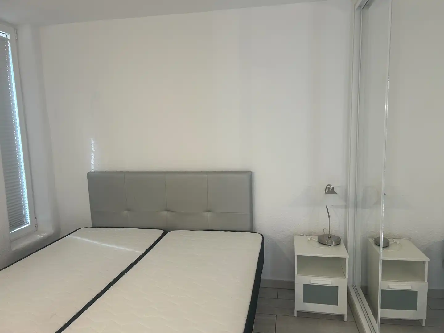 Schlafzimmer von Erdgeschoss zum Verkauf in Adeje mit Terrasse, Ofen und Waschmaschine