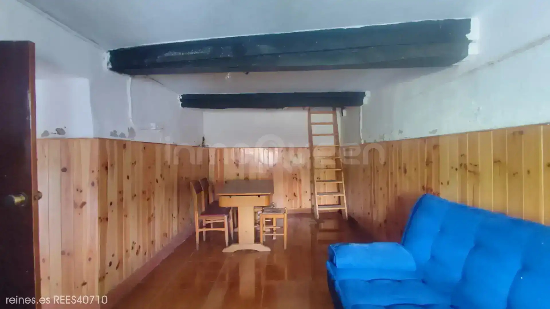 Casa adosada en venta en Morcín con Calefacción, Terraza y Amueblado