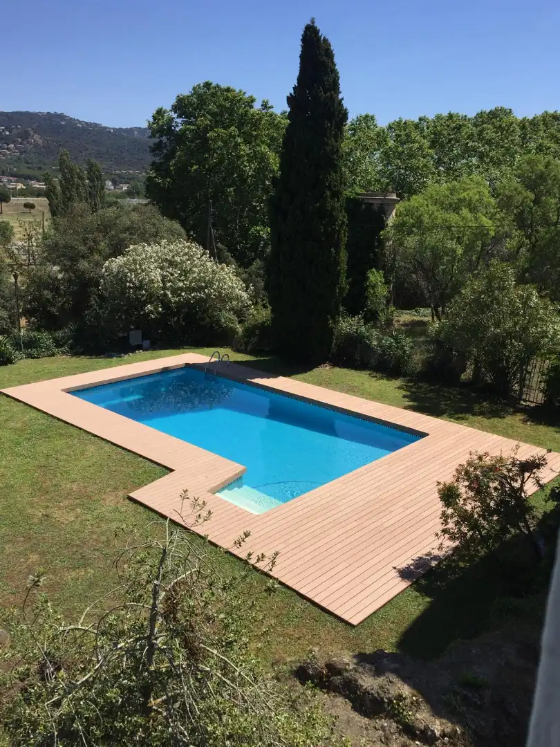 Piscina de Finca rústica en venda en Santa Cristina d'Aro amb Aire condicionat, Calefacció i Jardí privat