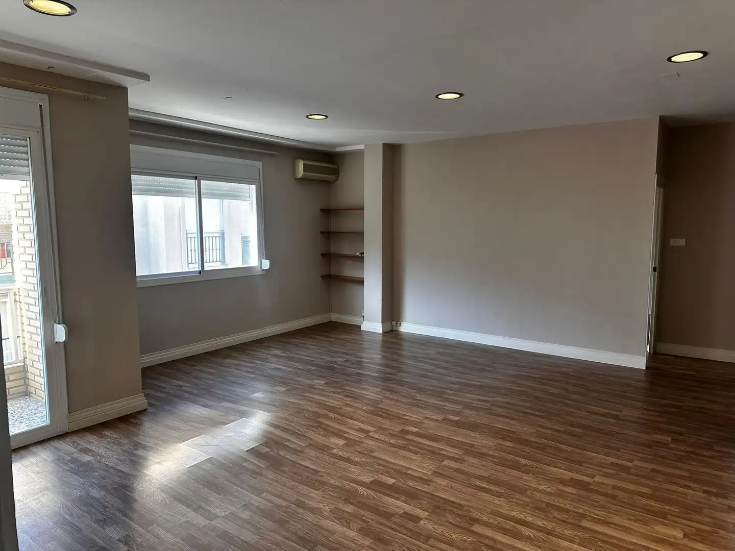 Attic for sale in Sollana  with Air Conditioner, Heating and Parquet flooring