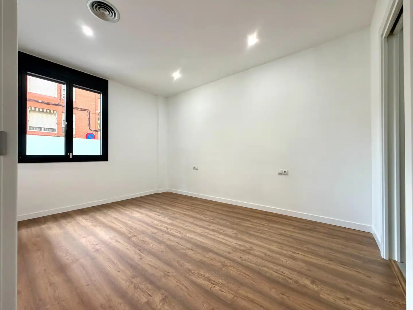 Planta baixa en venda en Granollers amb Aire condicionat, Calefacció i Terrassa